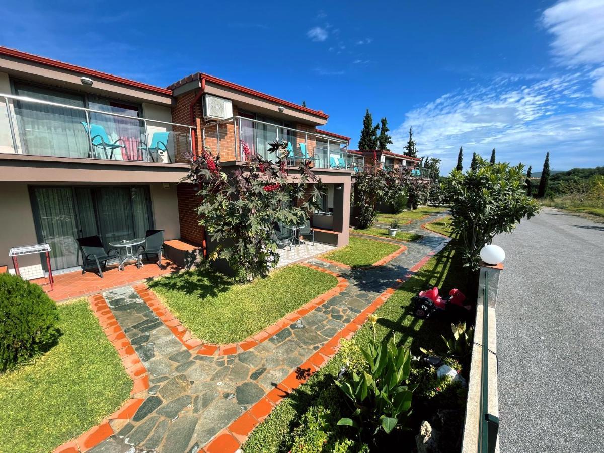 Village Mare Residences Kalyves Polygyrou Екстер'єр фото